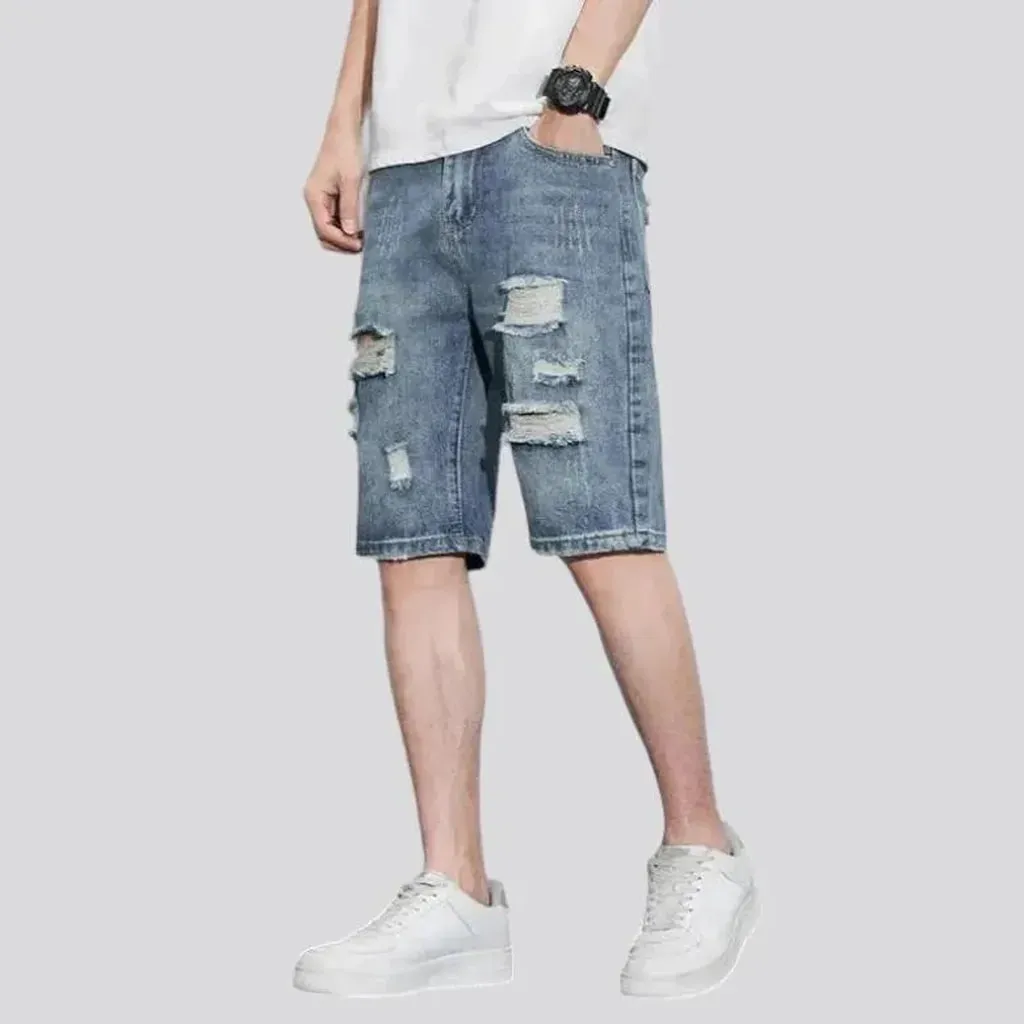 Knee-length loose jeans shorts for men