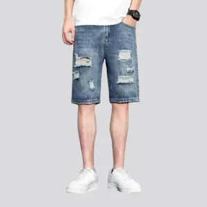 Knee-length loose jeans shorts for men