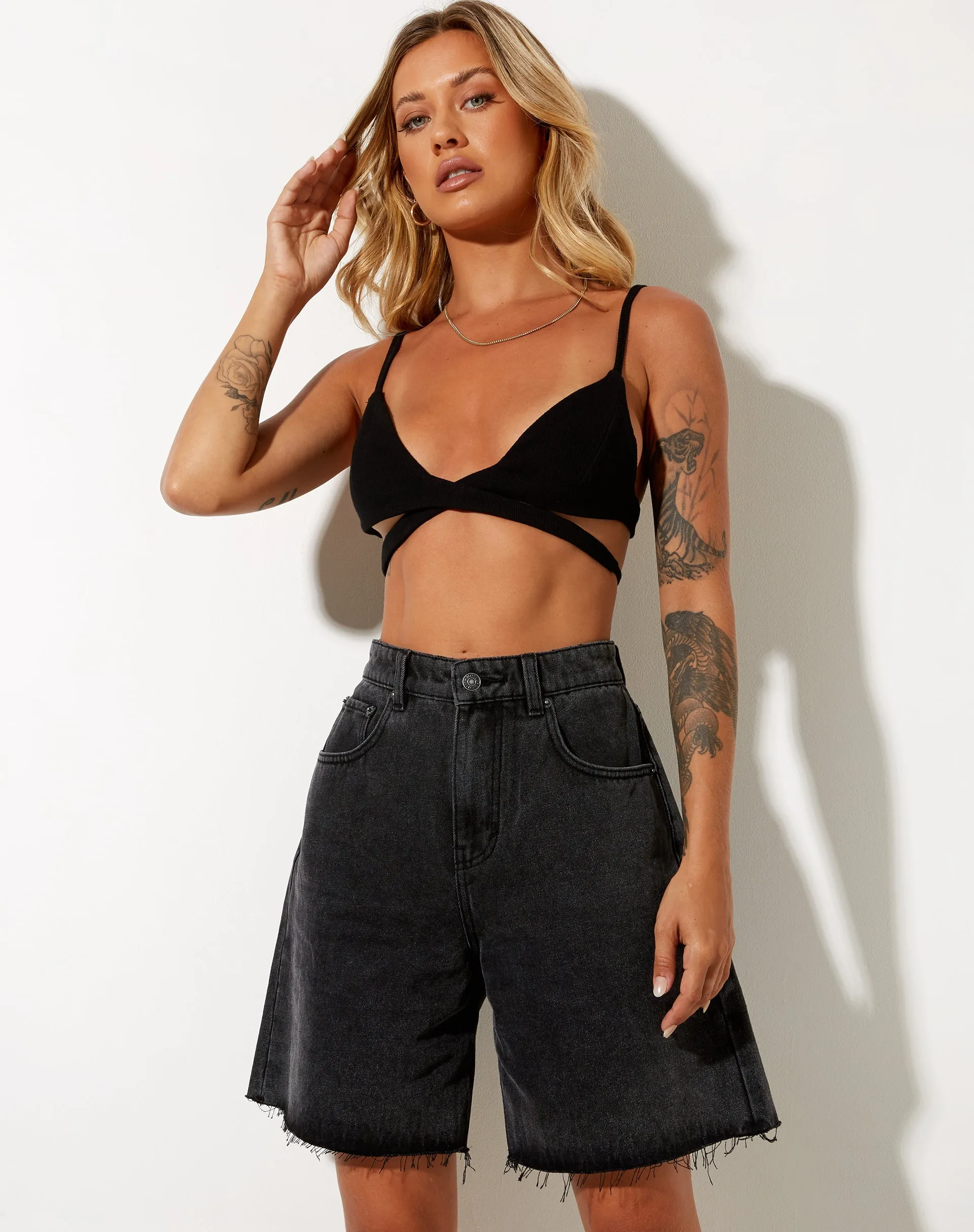 Loose Fit Denim Shorts in Black Wash