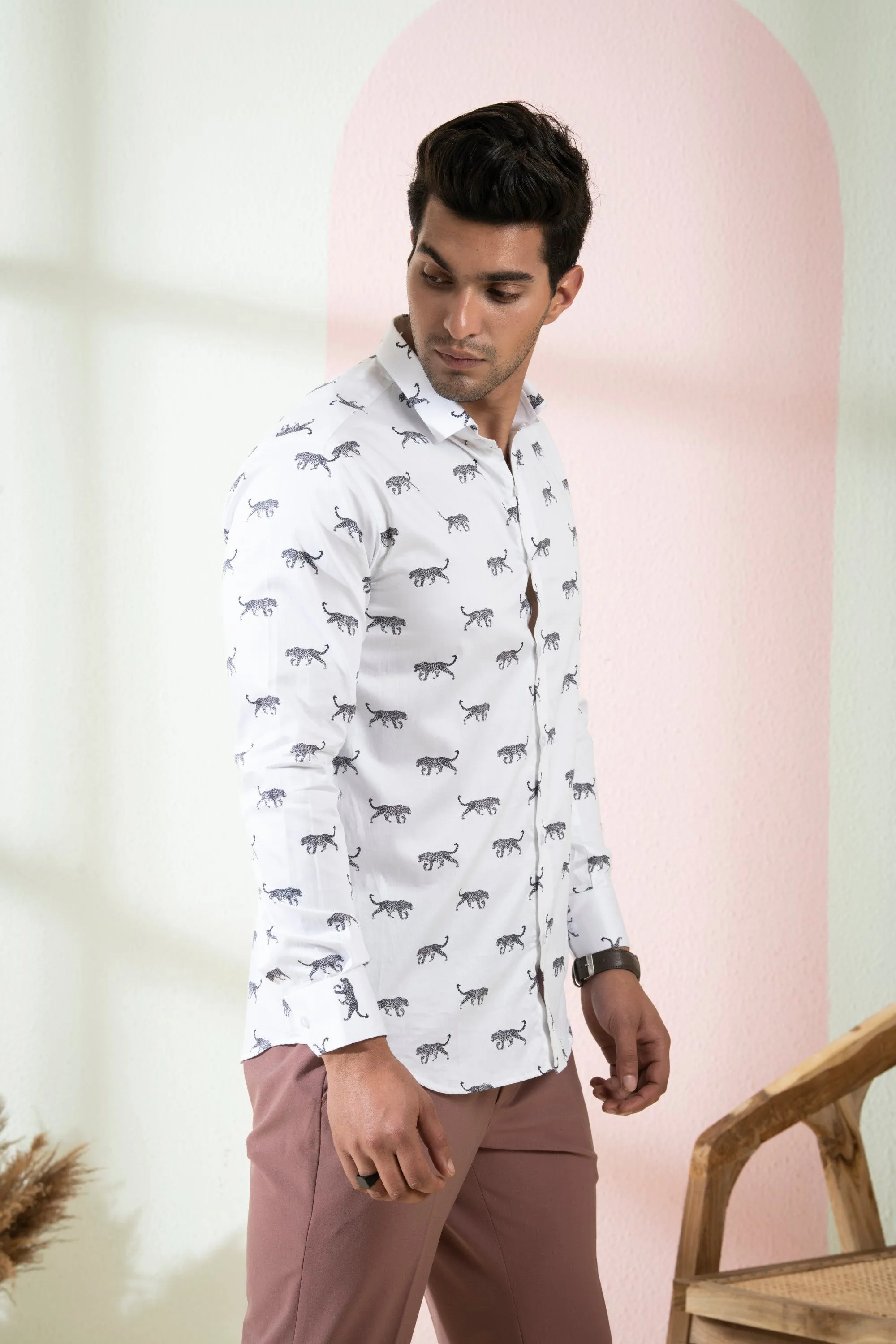 Men's White Color Feline Full Sleeves Shirt - Hilo Design