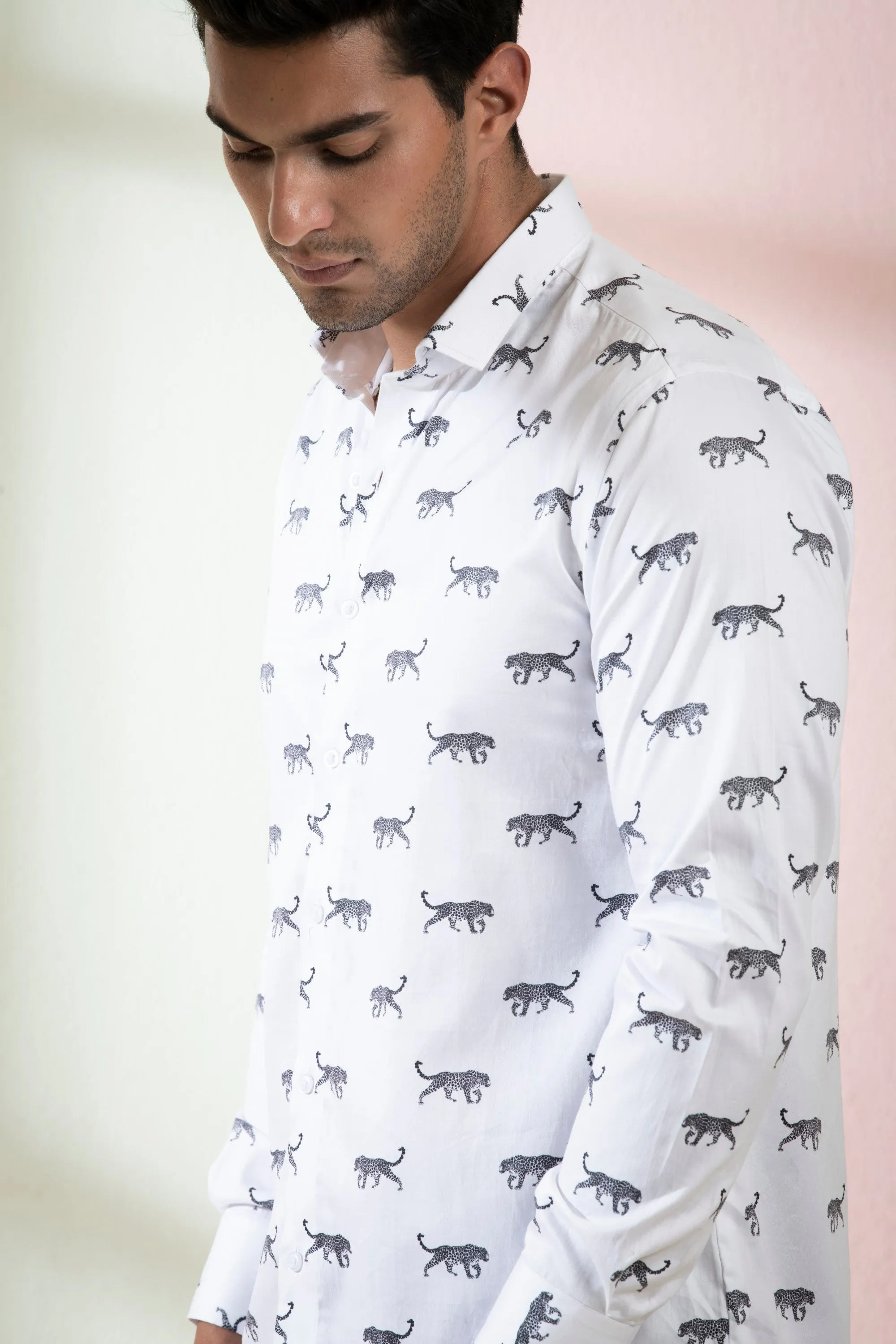 Men's White Color Feline Full Sleeves Shirt - Hilo Design