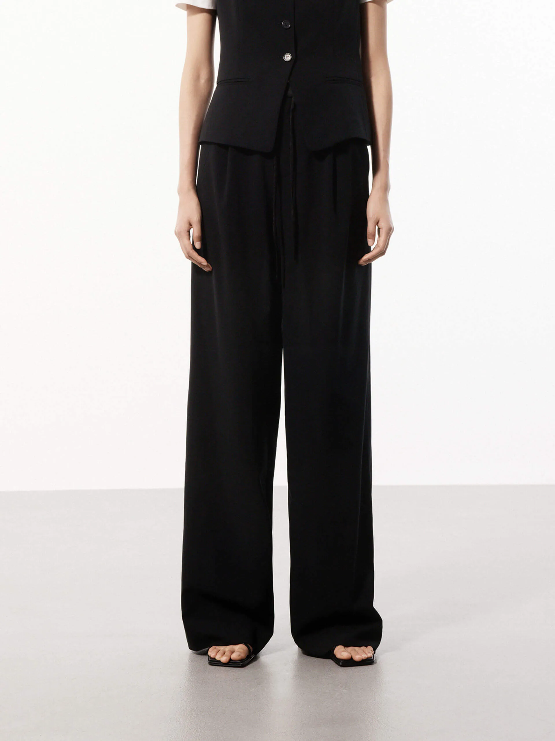 Tailored Wide Leg Pants